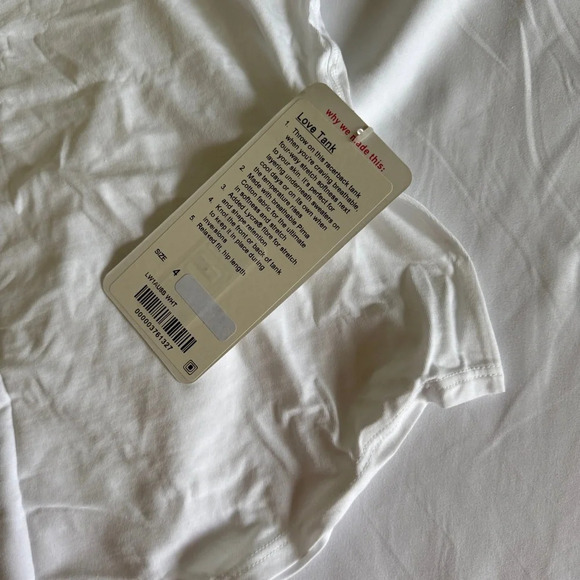 🆕🤍 Lululemon Love Tank II - White - Picture 4 of 9